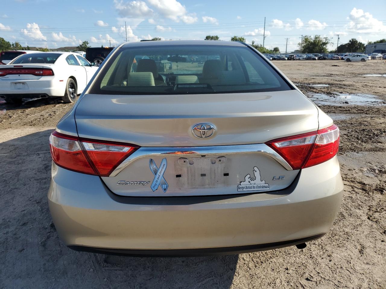 4T1BF1FK8FU104934 2015 Toyota Camry Le