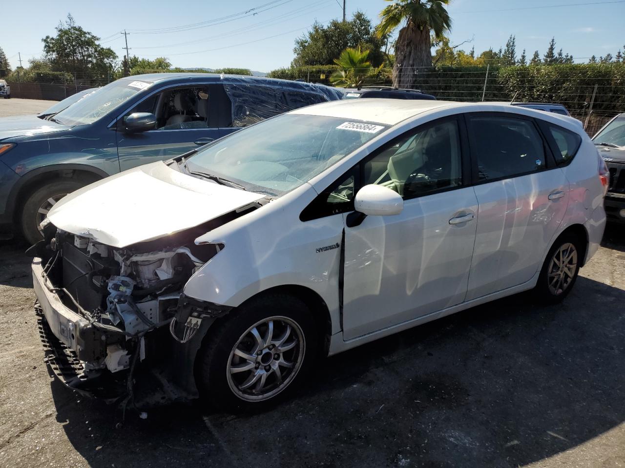 2016 TOYOTA PRIUS