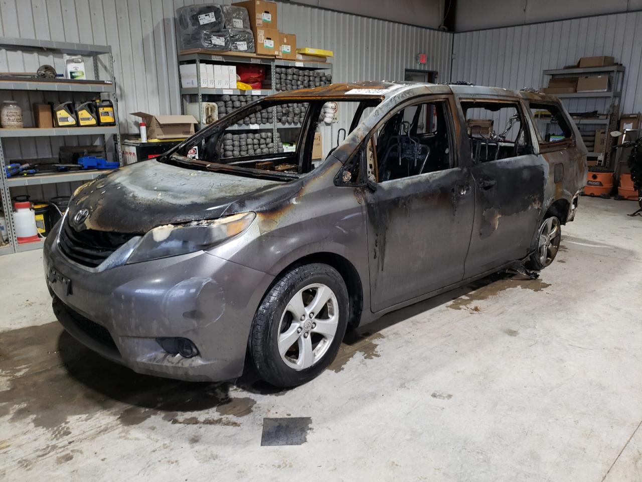 2011 Toyota Sienna - Image 1