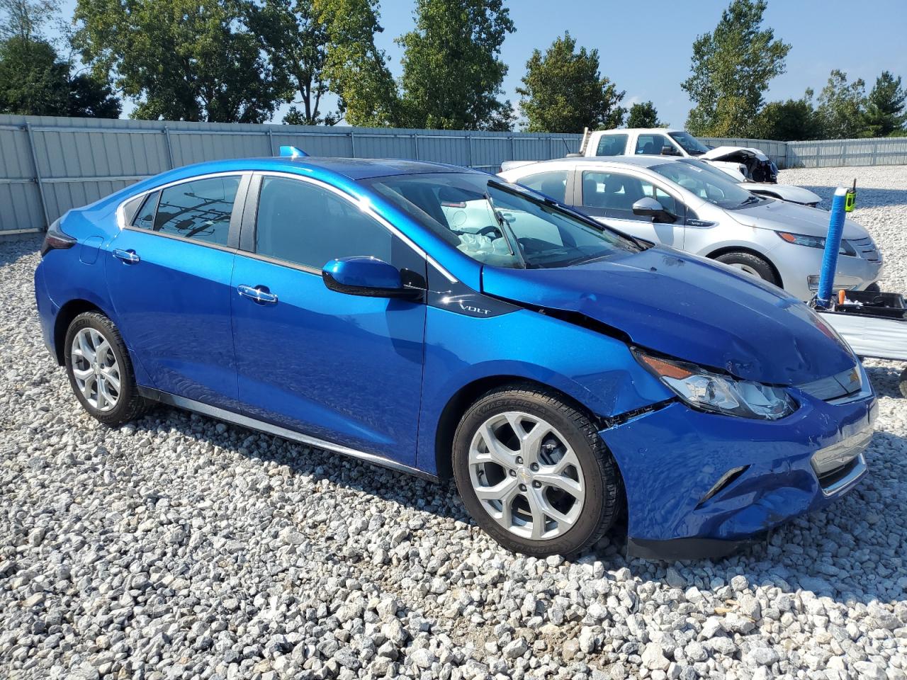 VIN 1G1RB6S58HU141893 2017 CHEVROLET VOLT no.4