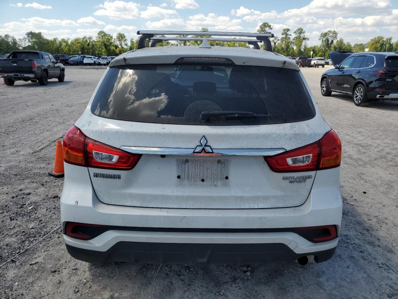 2018 Mitsubishi Outlander Sport Es VIN: JA4AP3AU2JU024095 Lot: 73428134