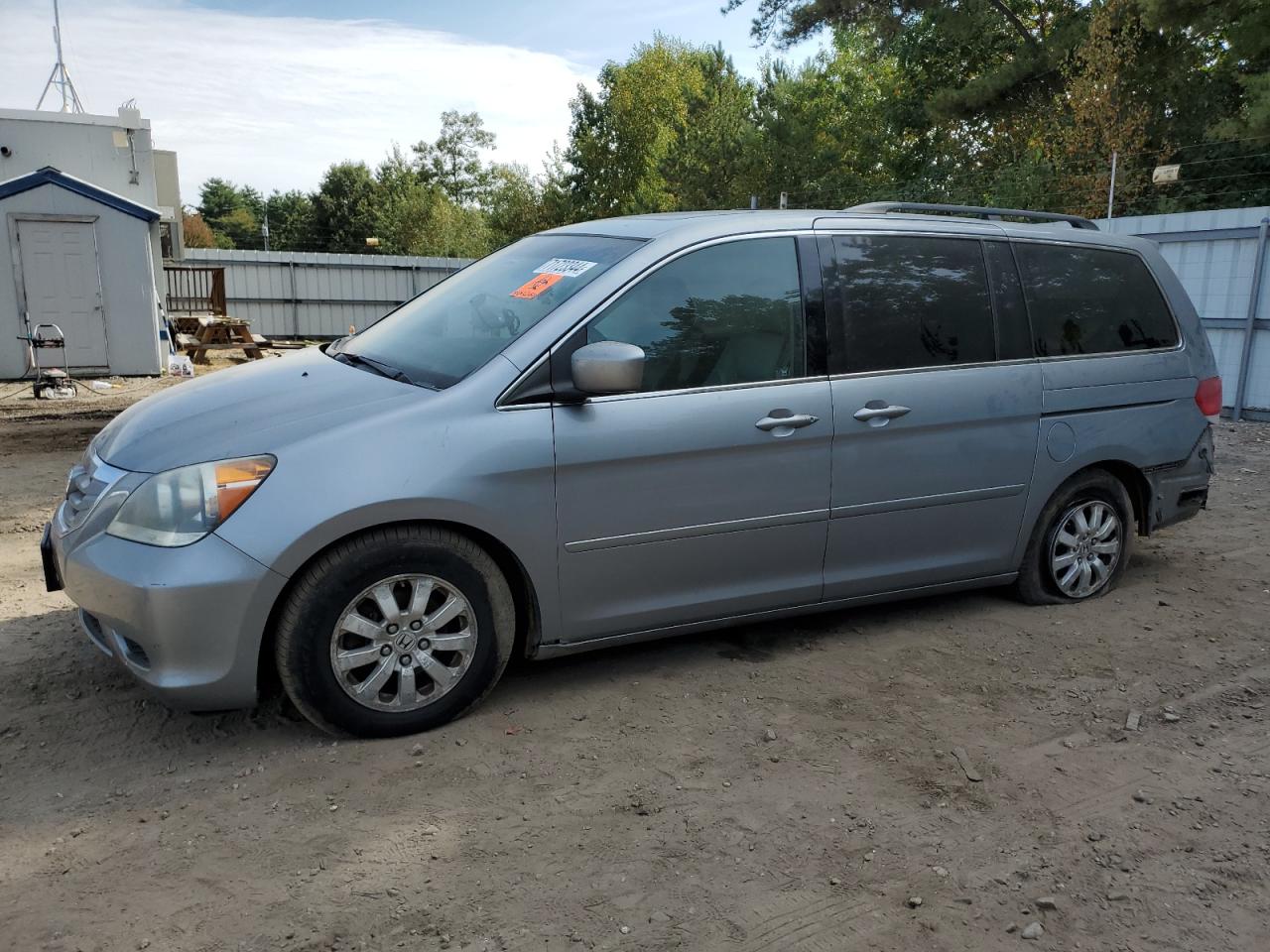 5FNRL3H65AB019560 2010 Honda Odyssey Exl