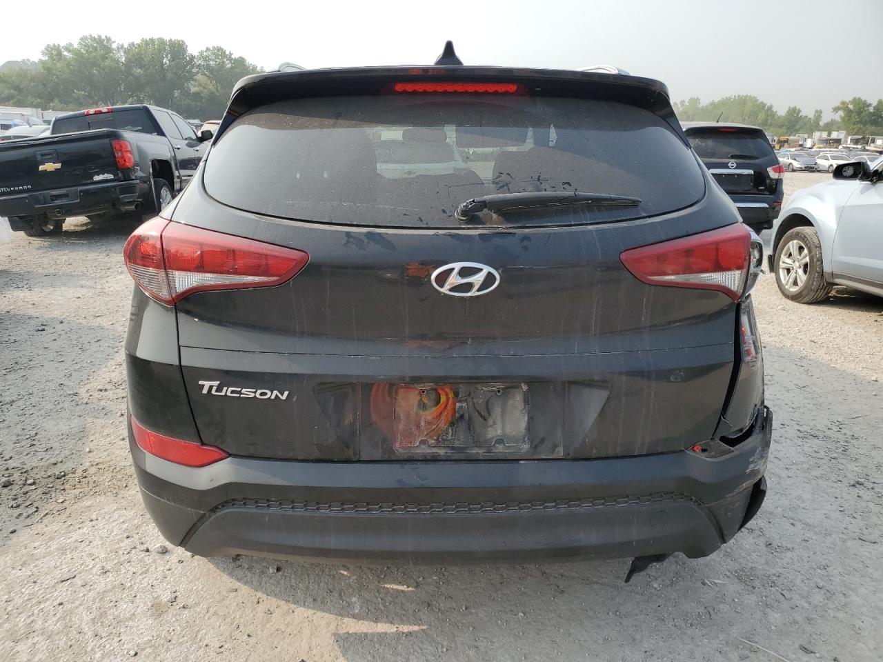 KM8J33A43JU623326 2018 Hyundai Tucson Sel