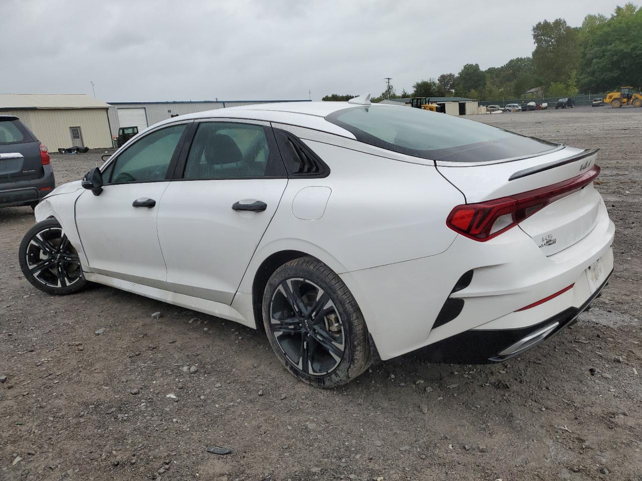 2024 Kia K5 - Image 2