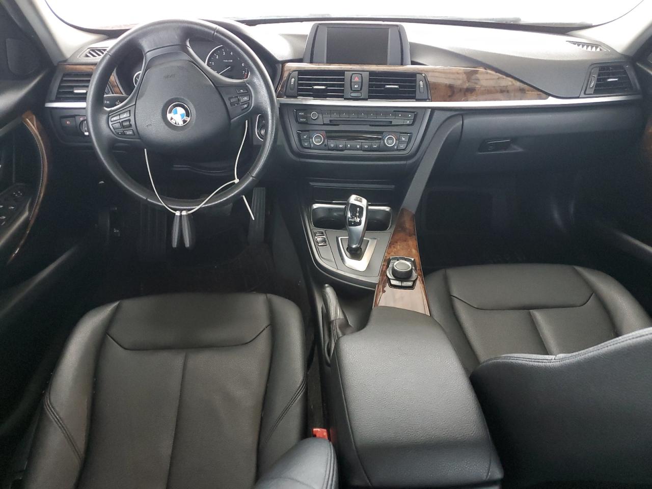 WBA3B5C55DF593396 2013 BMW 328 Xi Sulev