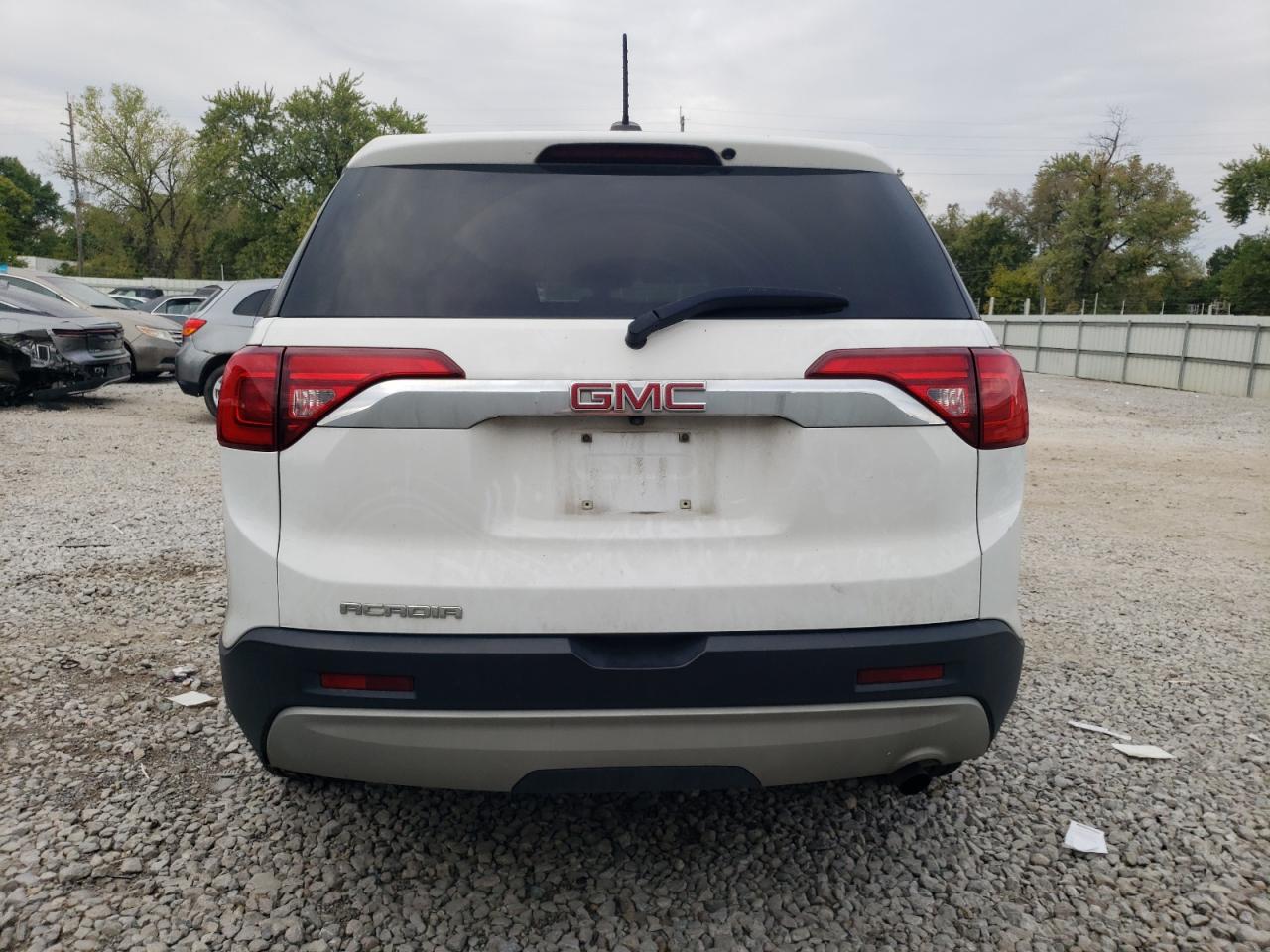 1GKKNKLA9HZ252447 2017 GMC Acadia Sle