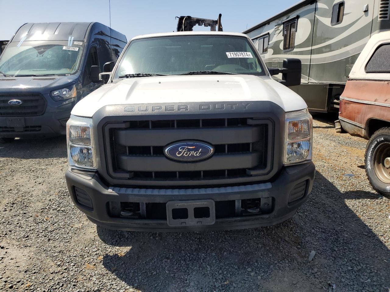 2013 Ford F250 Super Duty VIN: 1FTBF2A66DEB81765 Lot: 71957874