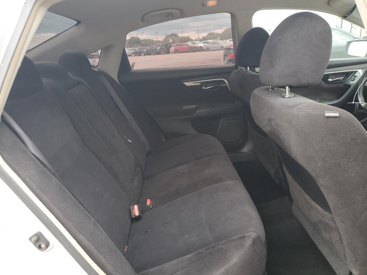 2013 Nissan Altima - Image 10