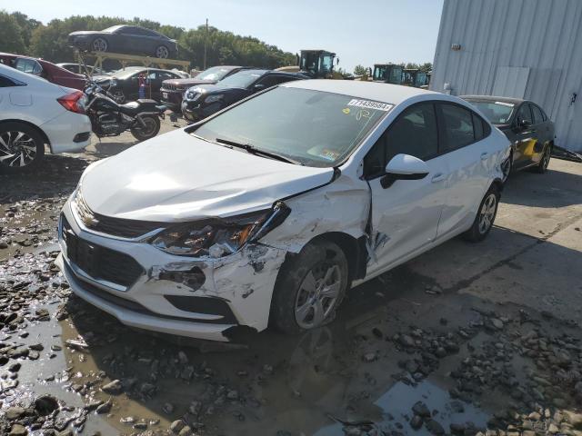  CHEVROLET CRUZE 2018 White