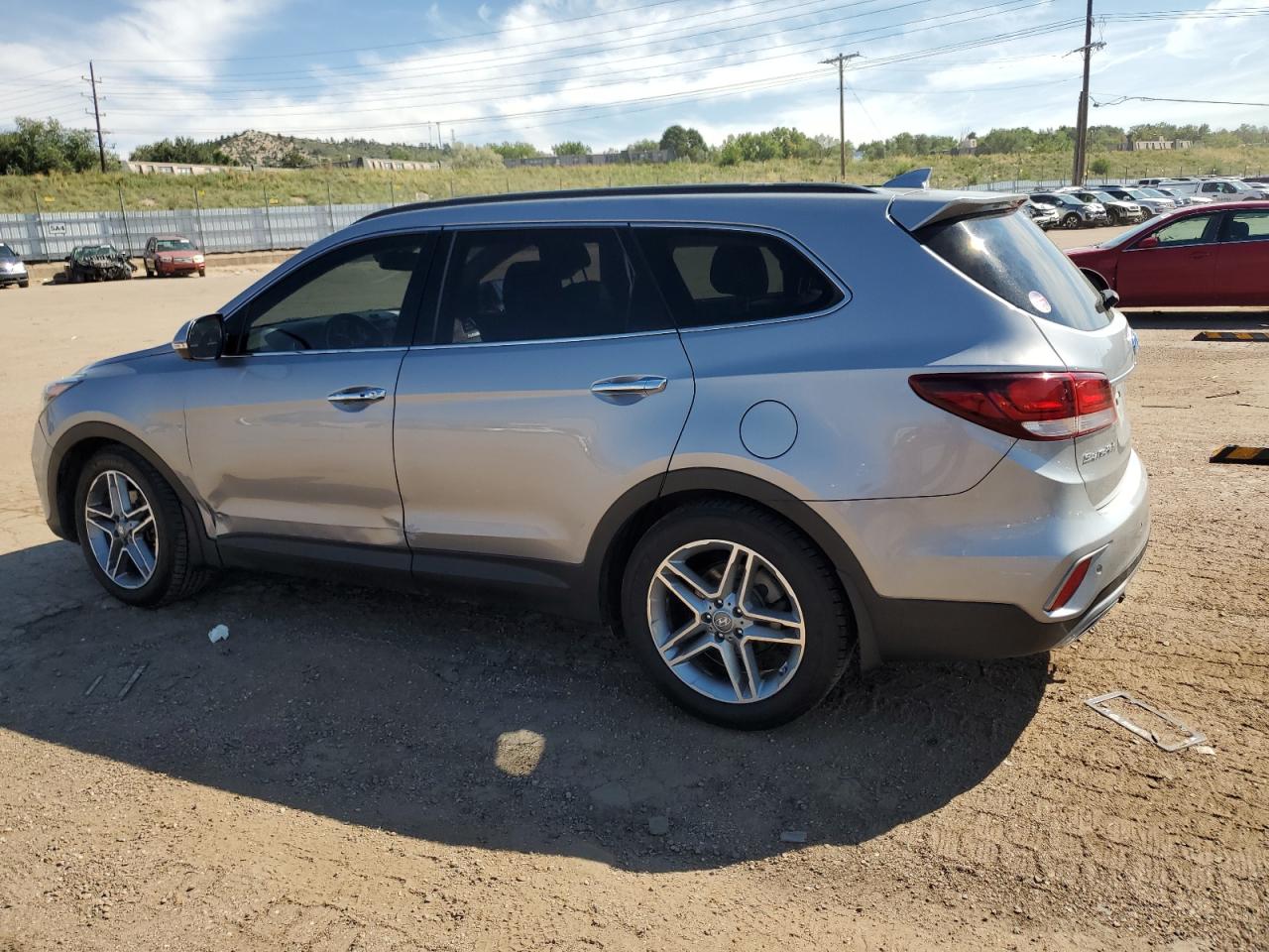 KM8SRDHF3HU220408 2017 HYUNDAI SANTA FE - Image 2