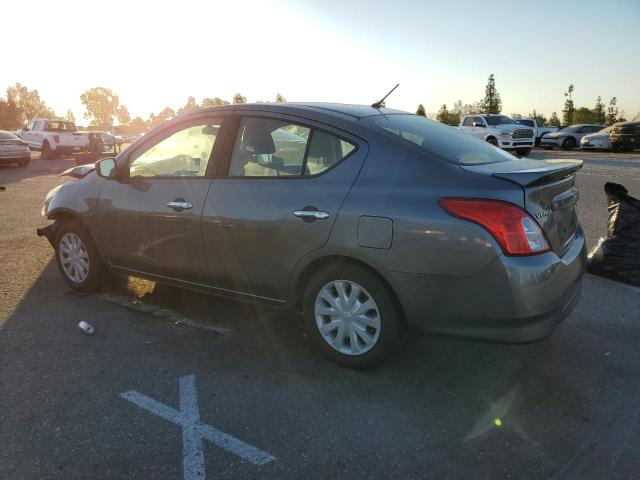  NISSAN VERSA 2017 Вугільний