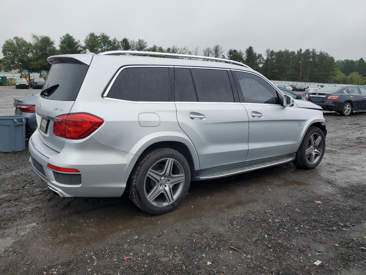 VIN 4JGDF7EE7FA484101 2015 MERCEDES-BENZ GL-CLASS no.3