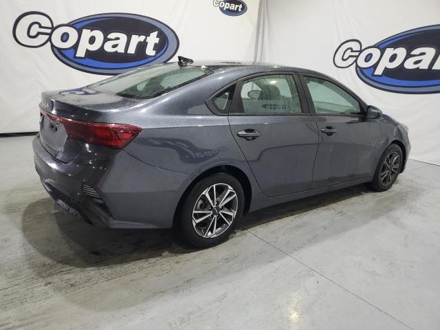 3KPF24AD4PE551384 Kia Forte LX 3