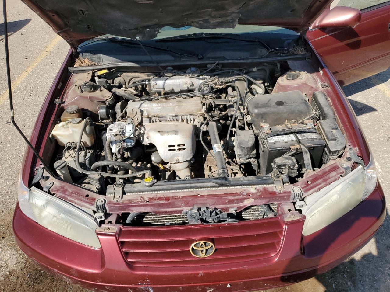 4T1BG22K8XU425933 1999 Toyota Camry Ce