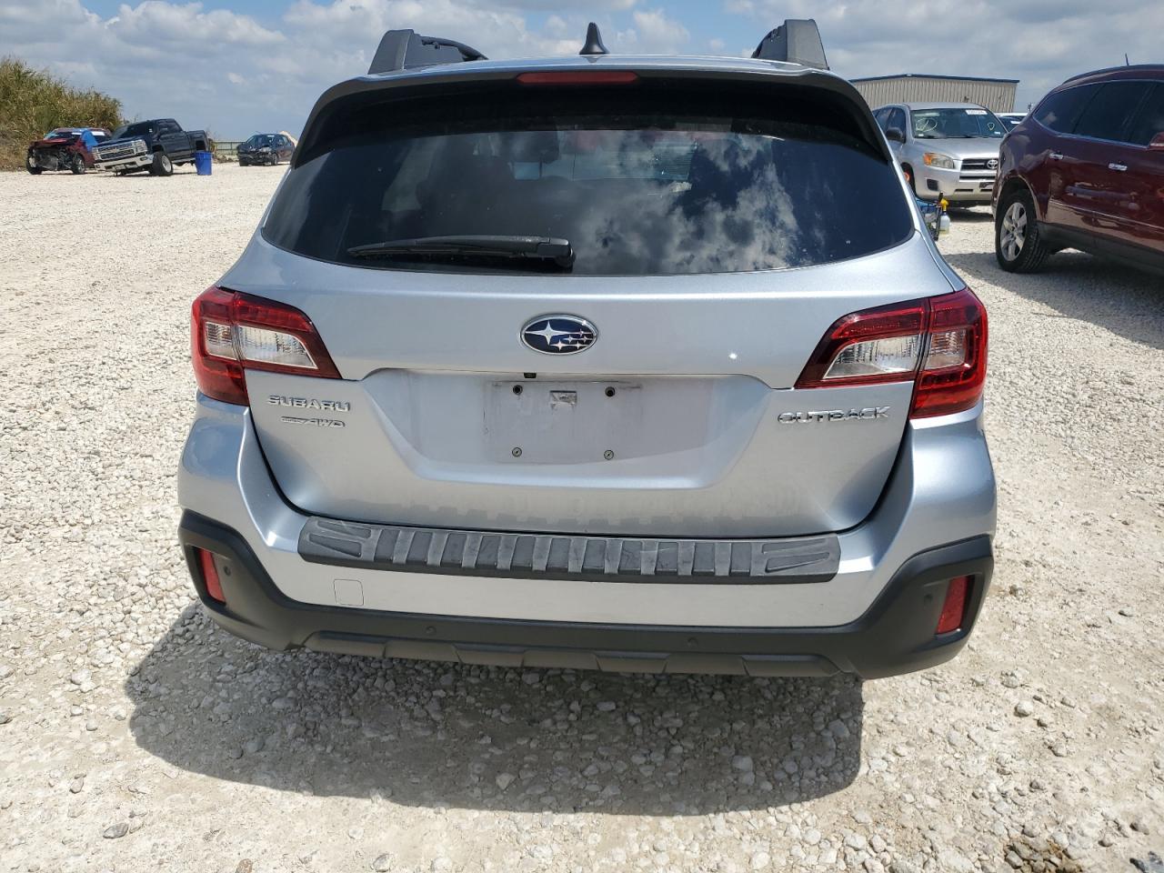 2018 Subaru Outback 2.5I Limited VIN: 4S4BSANC4J3282036 Lot: 70090424