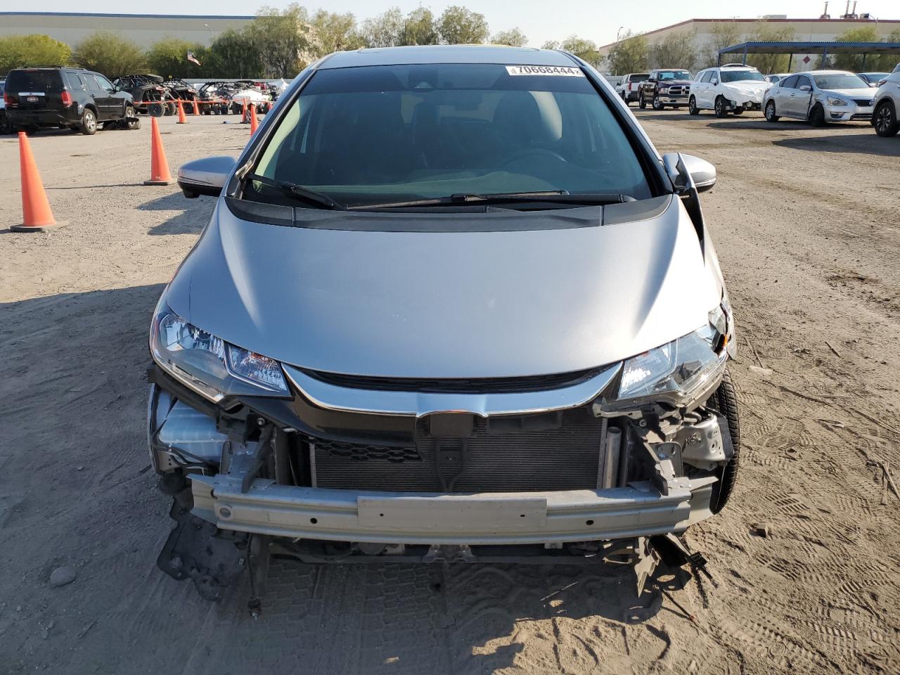 VIN 3HGGK5H88KM743202 2019 HONDA FIT no.5