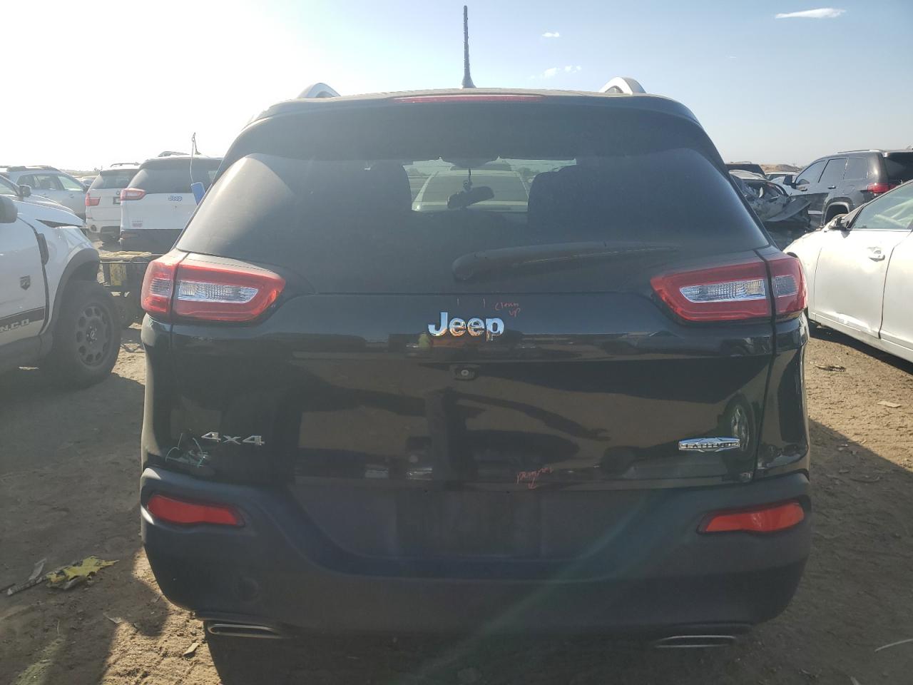 1C4PJMCS5FW595241 2015 Jeep Cherokee Latitude