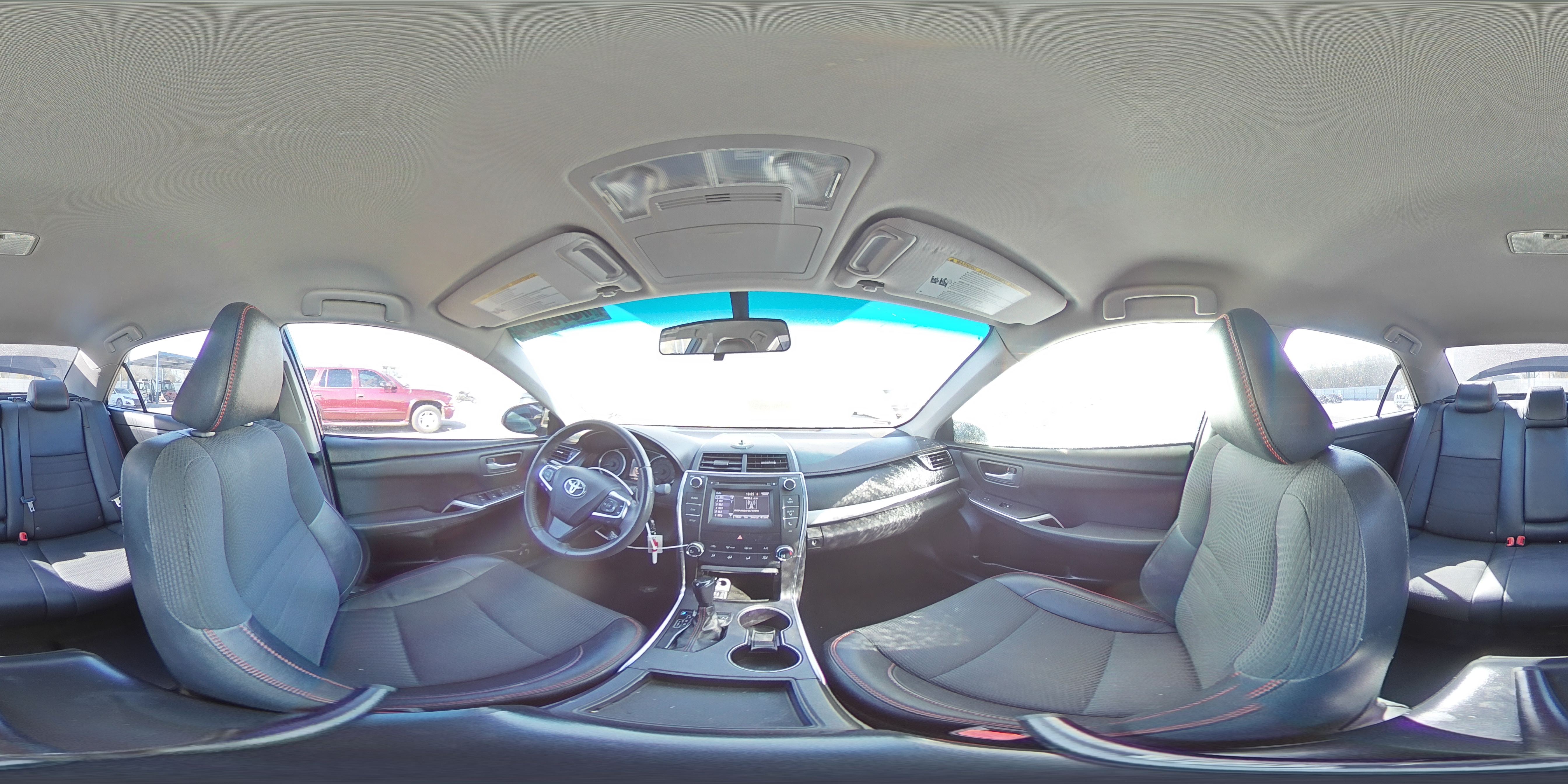 2017 Toyota Camry - Image 15