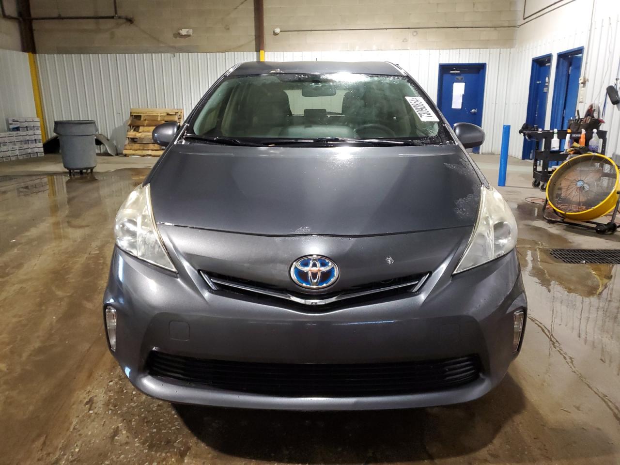 VIN JTDZN3EU1D3246002 2013 TOYOTA PRIUS no.5