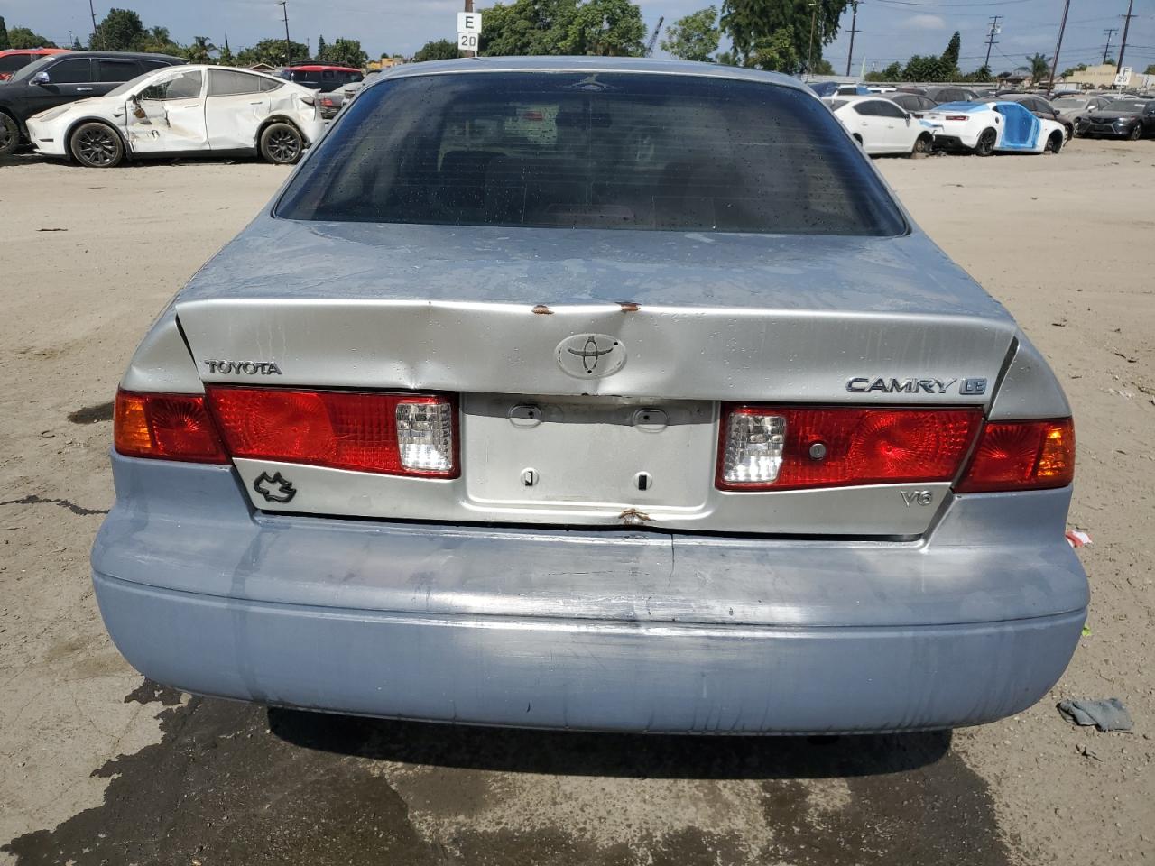 2000 Toyota Camry Le VIN: JT2BF28K0Y0287952 Lot: 72026234