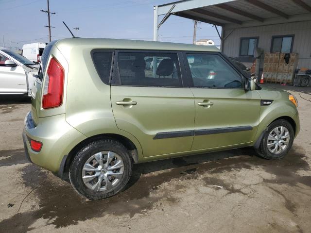  KIA SOUL 2013 Зеленый