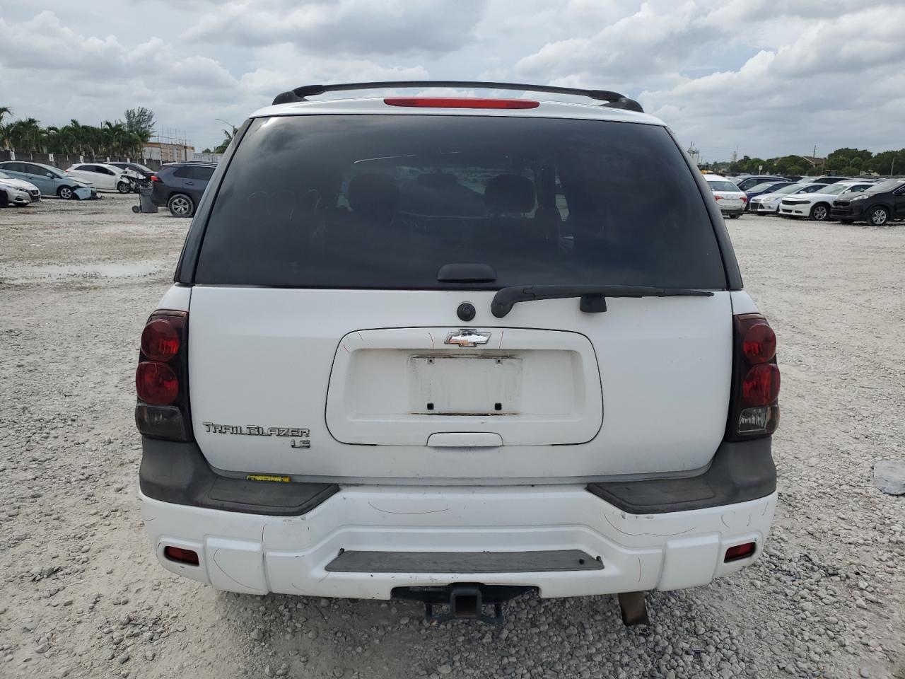 2007 Chevrolet Trailblazer Ls VIN: 1GNDS13S572118680 Lot: 72689734