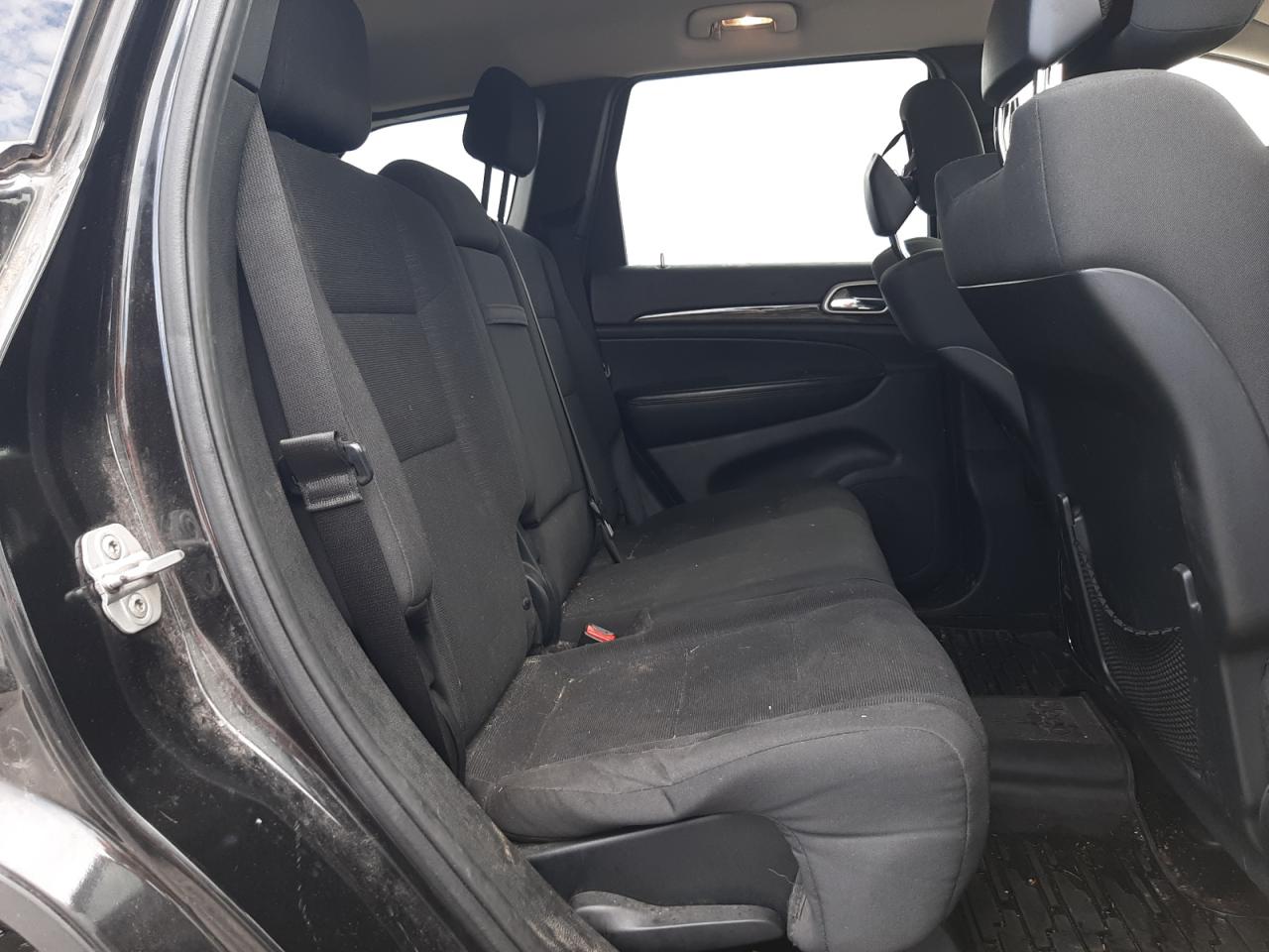 2011 Jeep Grand Cherokee - Image 11