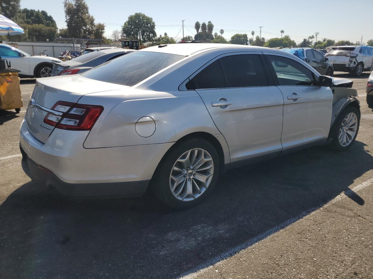 1FAHP2F85HG102443 2017 Ford Taurus Limited