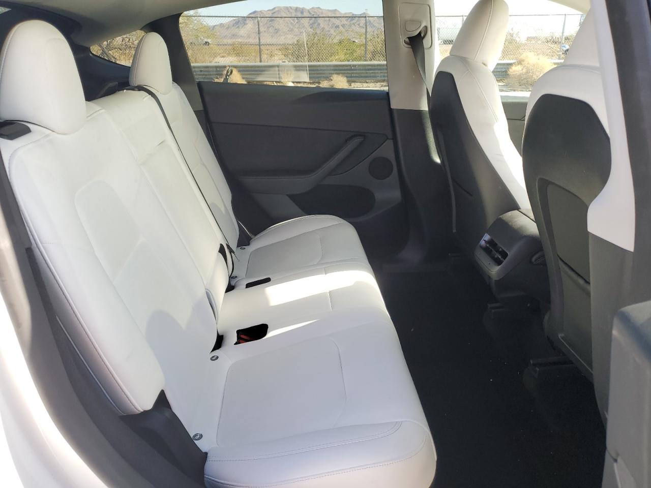 7SAYGDEF3PF762658 2023 Tesla Model Y