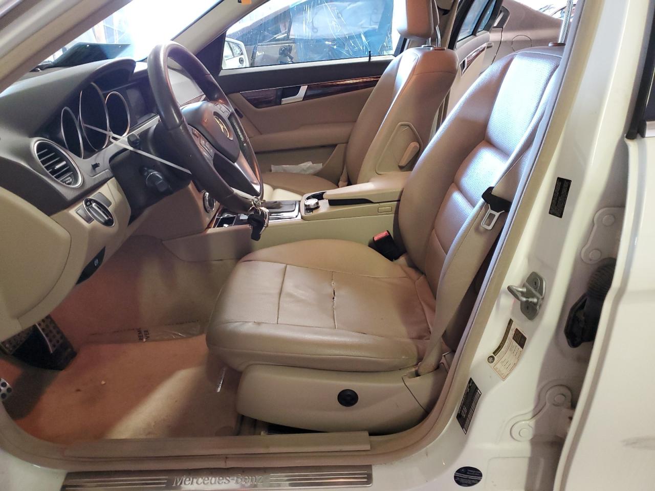 2012 Mercedes-Benz C 300 4Matic VIN: WDDGF8BB1CR206556 Lot: 69654794