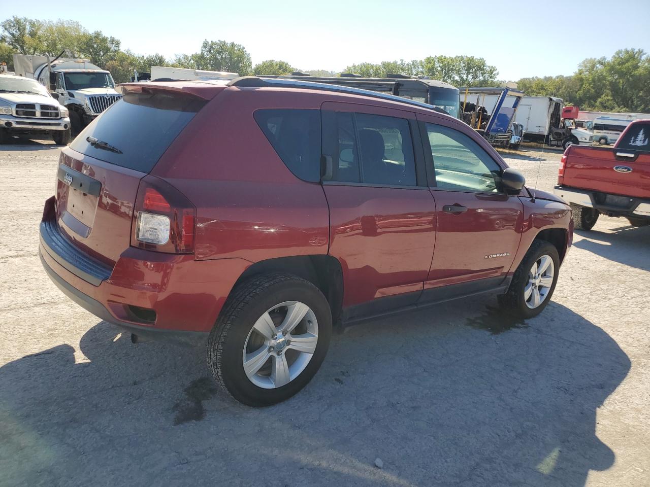 VIN 1C4NJCBBXFD116049 2015 JEEP COMPASS no.3