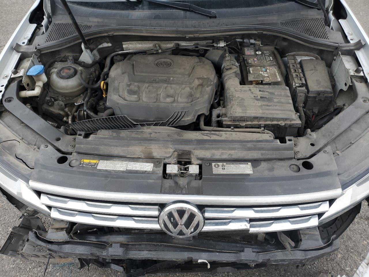 3VV2B7AXXJM222133 2018 Volkswagen Tiguan Se