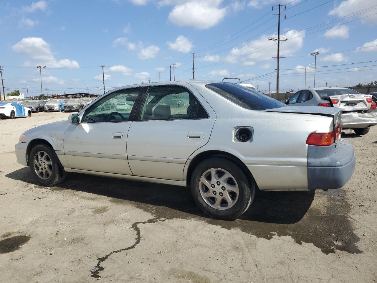 2000 Toyota Camry Le VIN: JT2BF28K0Y0287952 Lot: 72026234