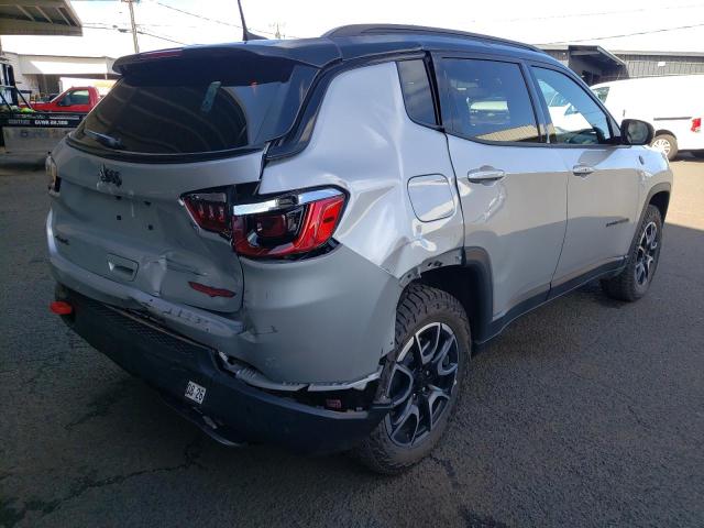  JEEP COMPASS 2024 Silver