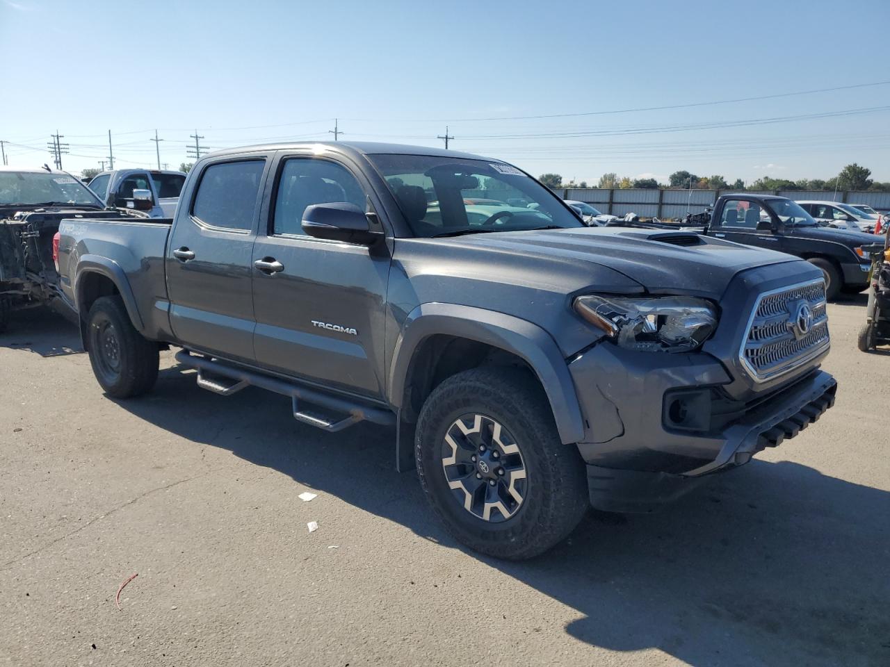 2016 Toyota Tacoma - Image 4