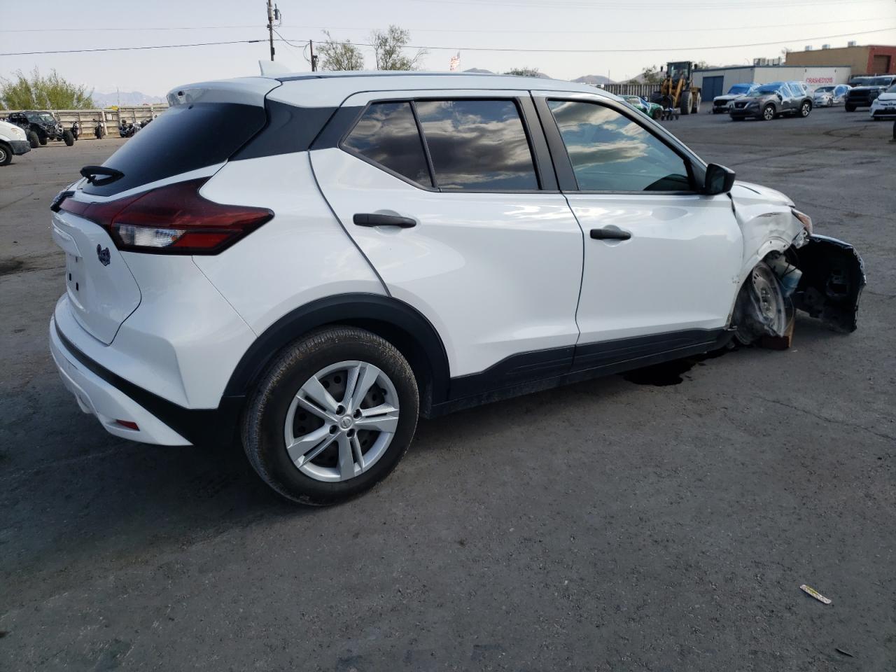 VIN 3N1CP5BV8NL505912 2022 NISSAN KICKS no.3