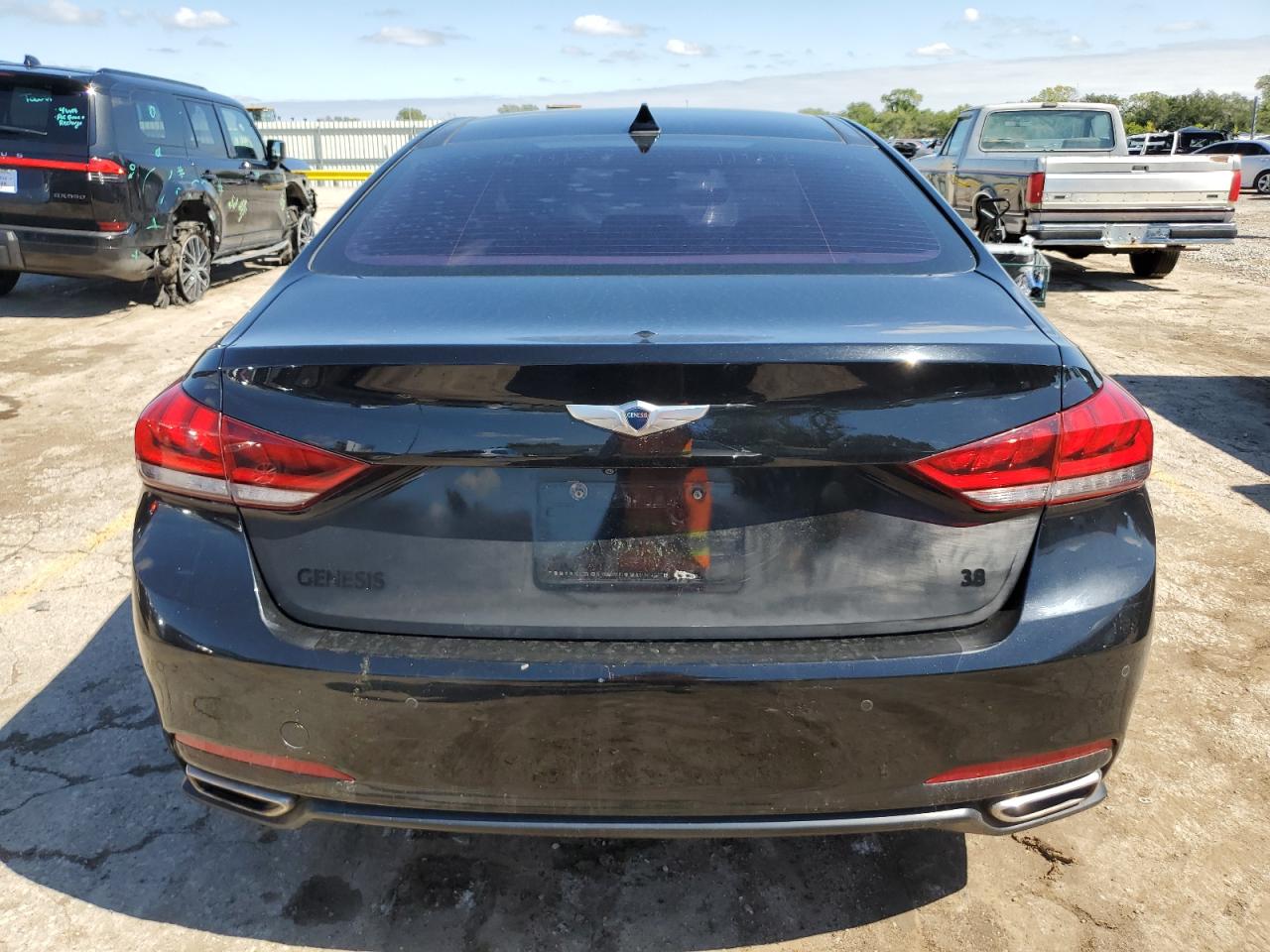 2016 Hyundai Genesis 3.8L VIN: KMHGN4JE0GU134412 Lot: 72688784