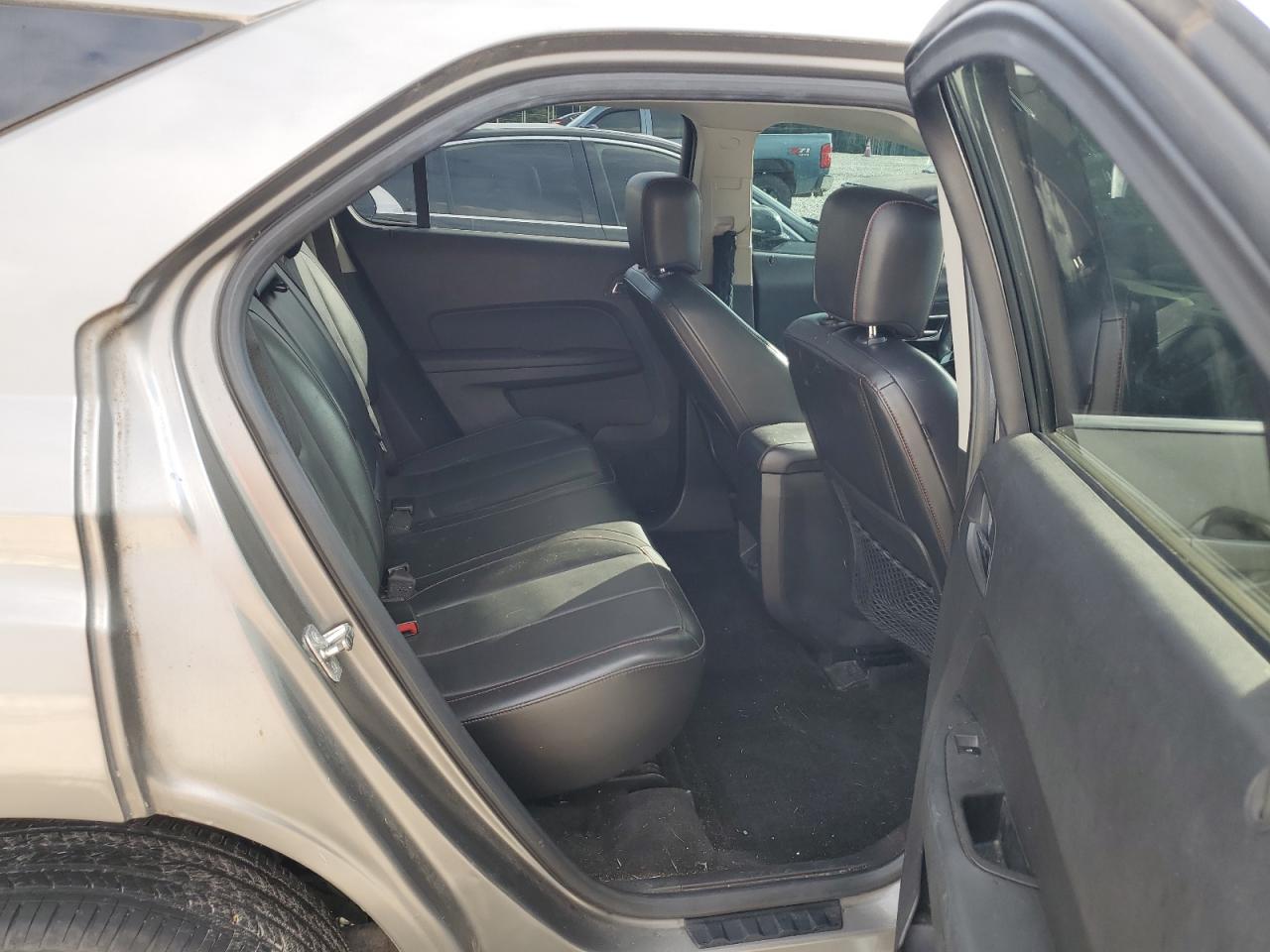2012 Chevrolet Equinox - Image 10