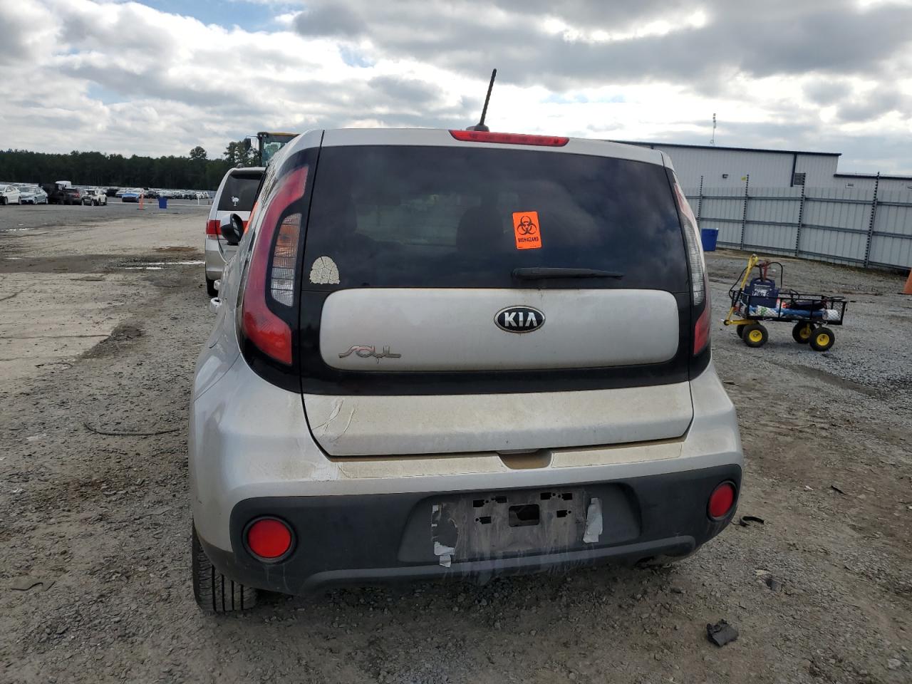 KNDJN2A20J7594373 2018 Kia Soul