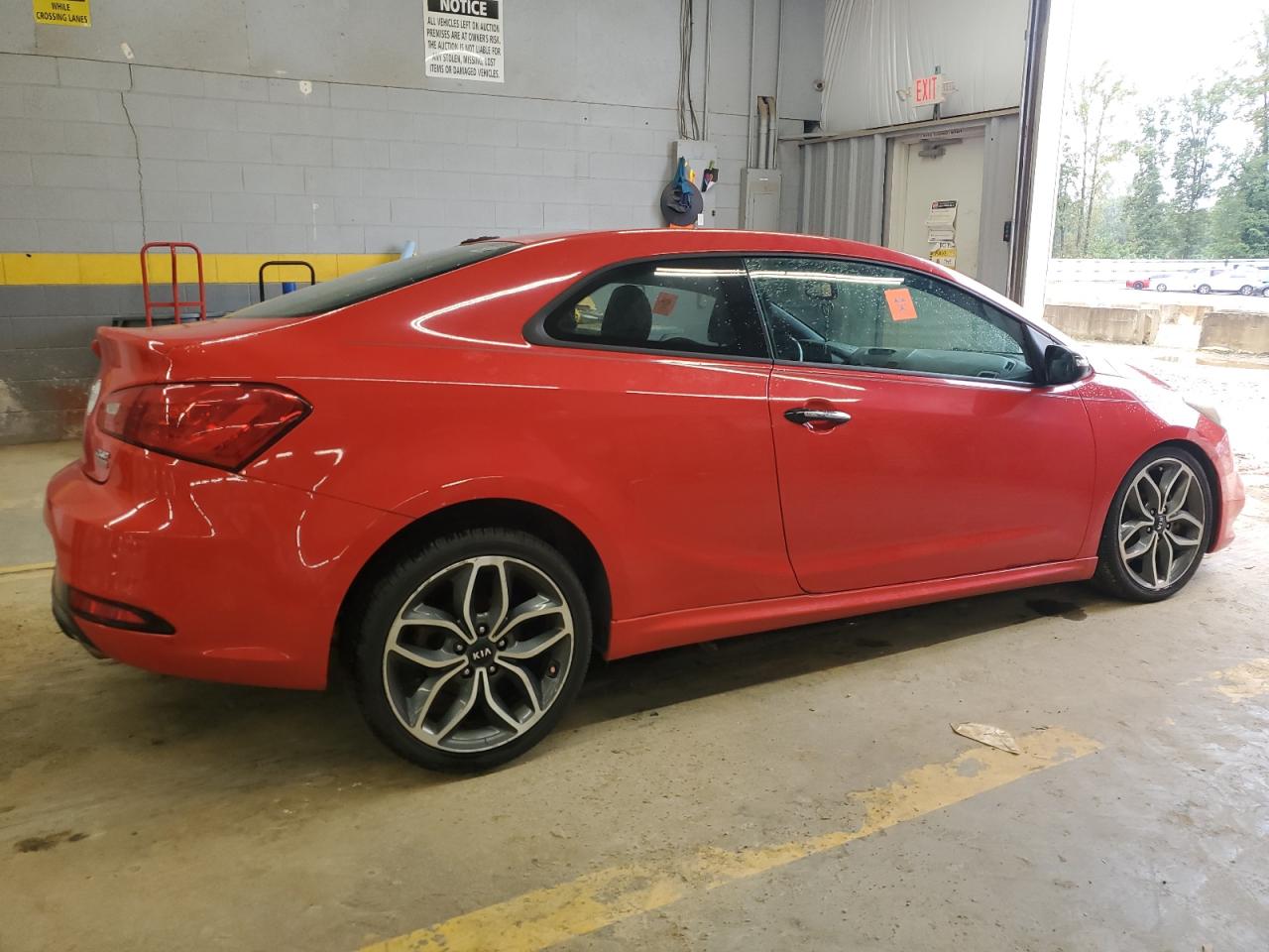 2015 Kia Forte - Image 3