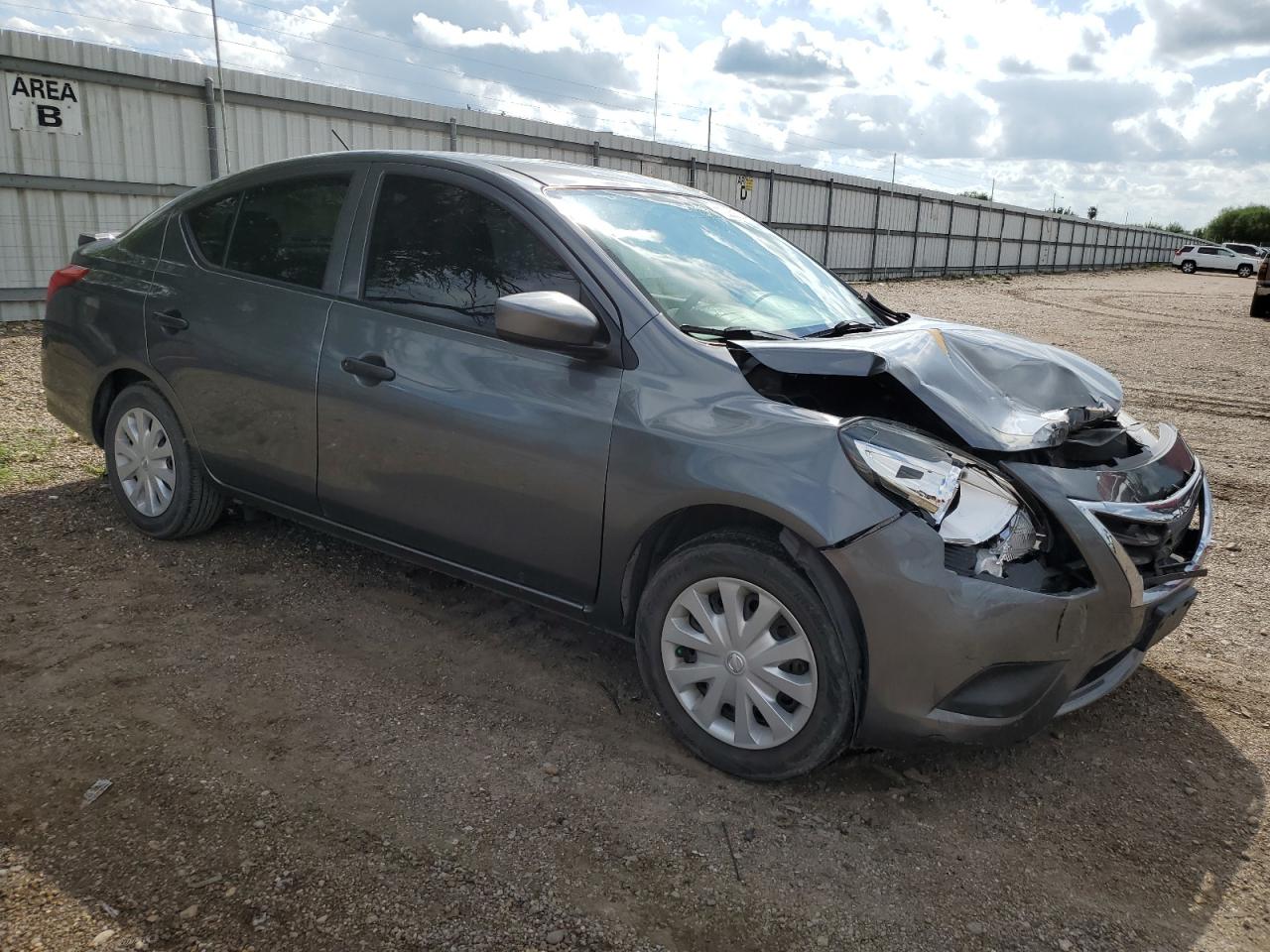 VIN 3N1CN7AP5KL814138 2019 NISSAN VERSA no.4