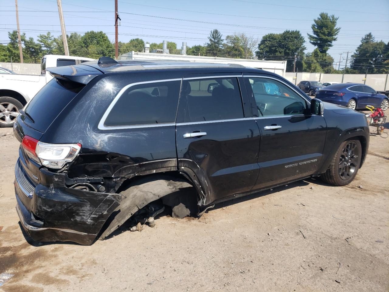 2017 Jeep Grand Cherokee Summit VIN: 1C4RJFJG4HC658966 Lot: 69437134