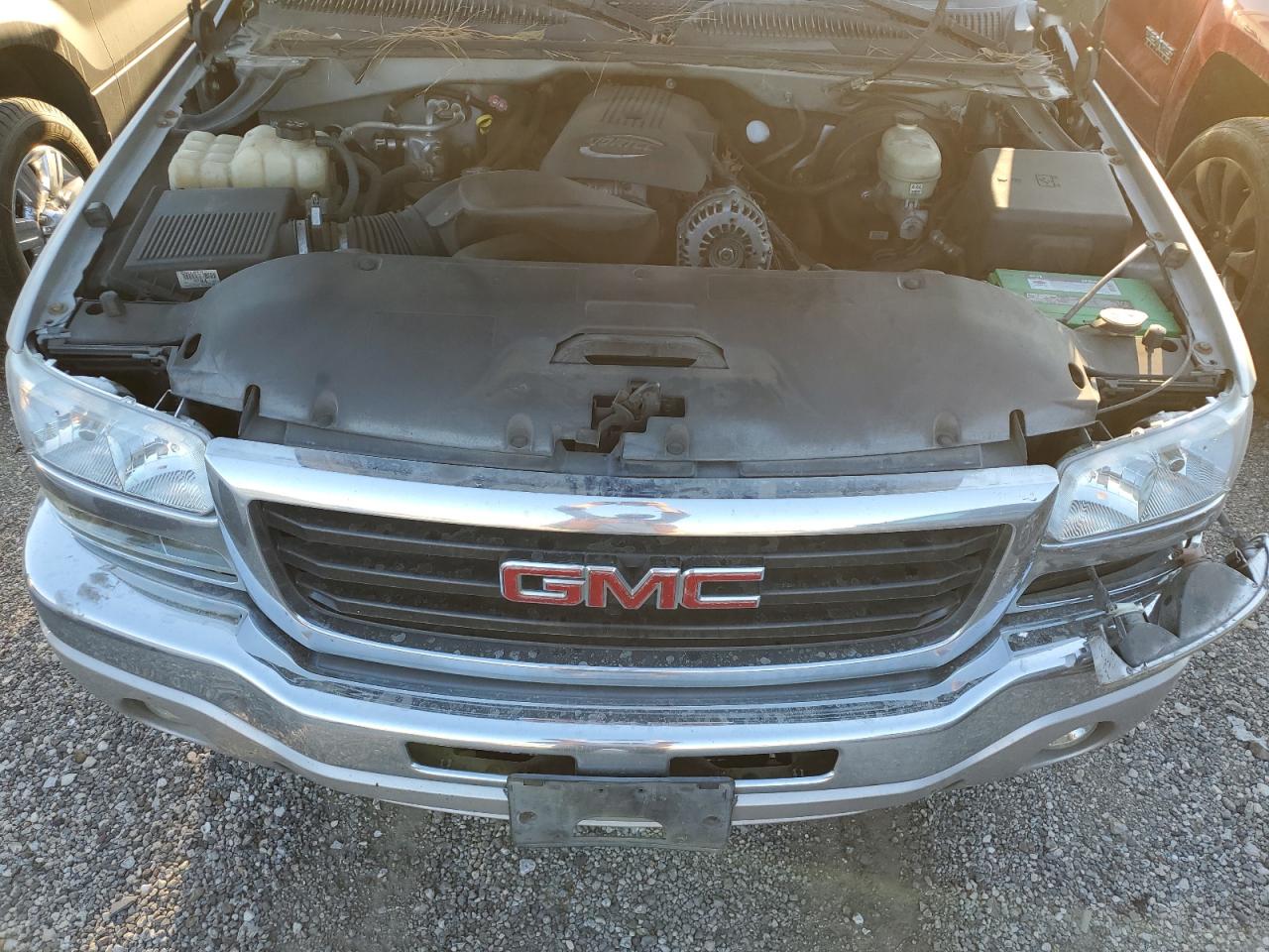 2GTEC13T051339166 2005 GMC New Sierra C1500