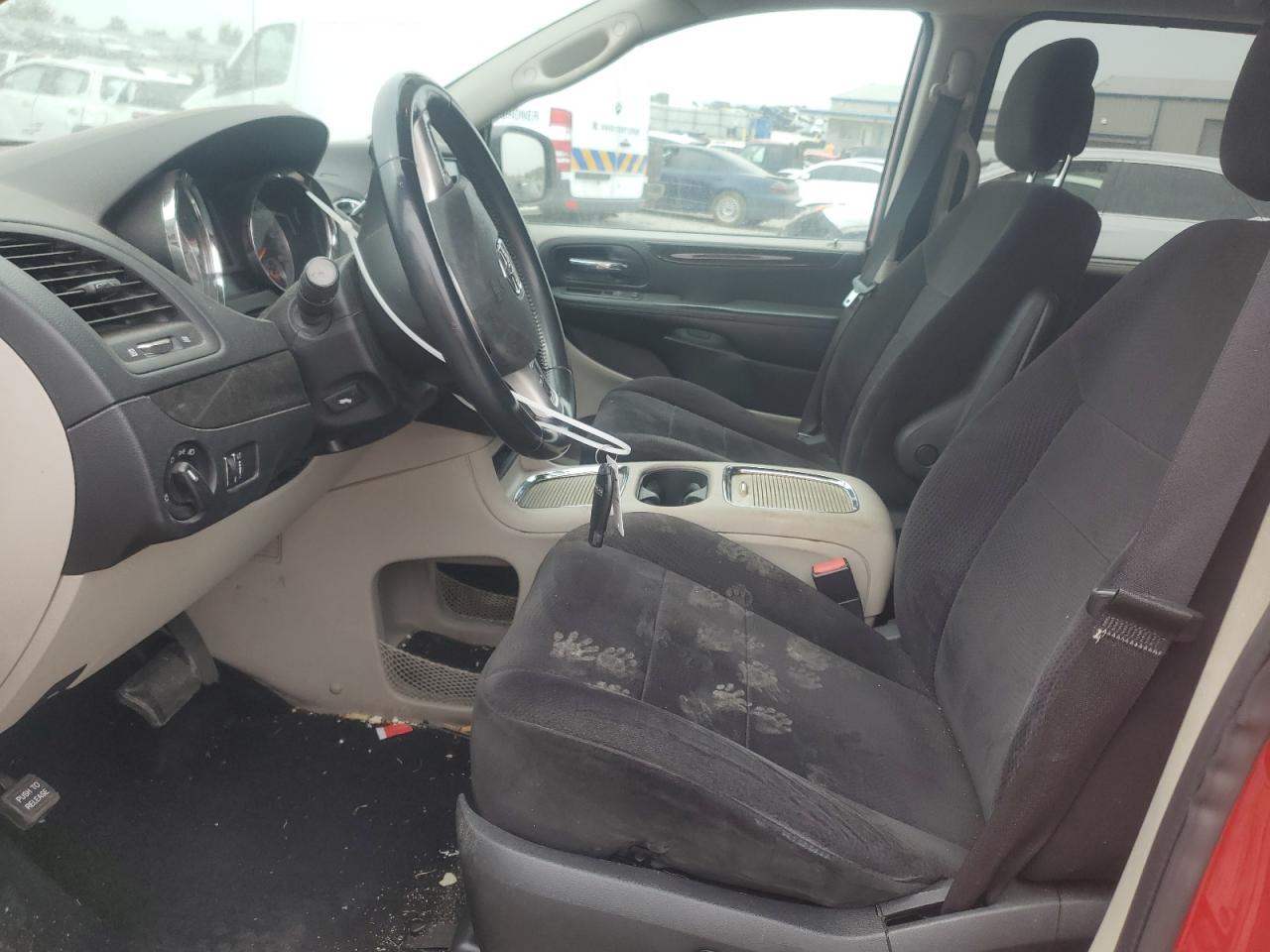 2013 Dodge Caravan - Image 7