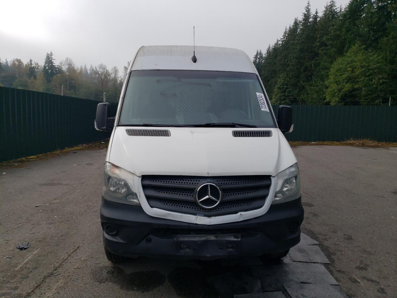 VIN WD3PE8DD2GP332691 2016 MERCEDES-BENZ SPRINTER no.5