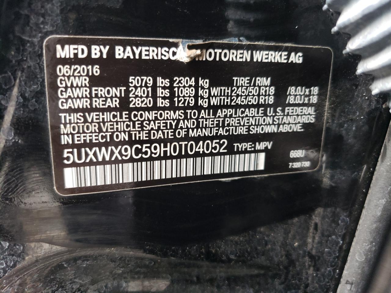 5UXWX9C59H0T04052 2017 BMW X3 xDrive28I