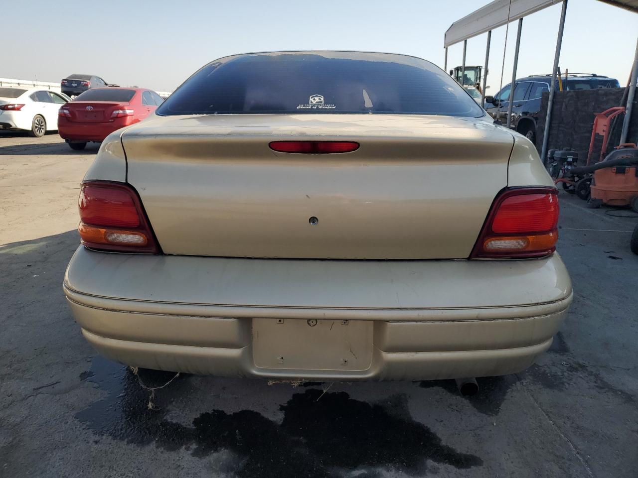 1B3EJ46X1YN273947 2000 Dodge Stratus Se