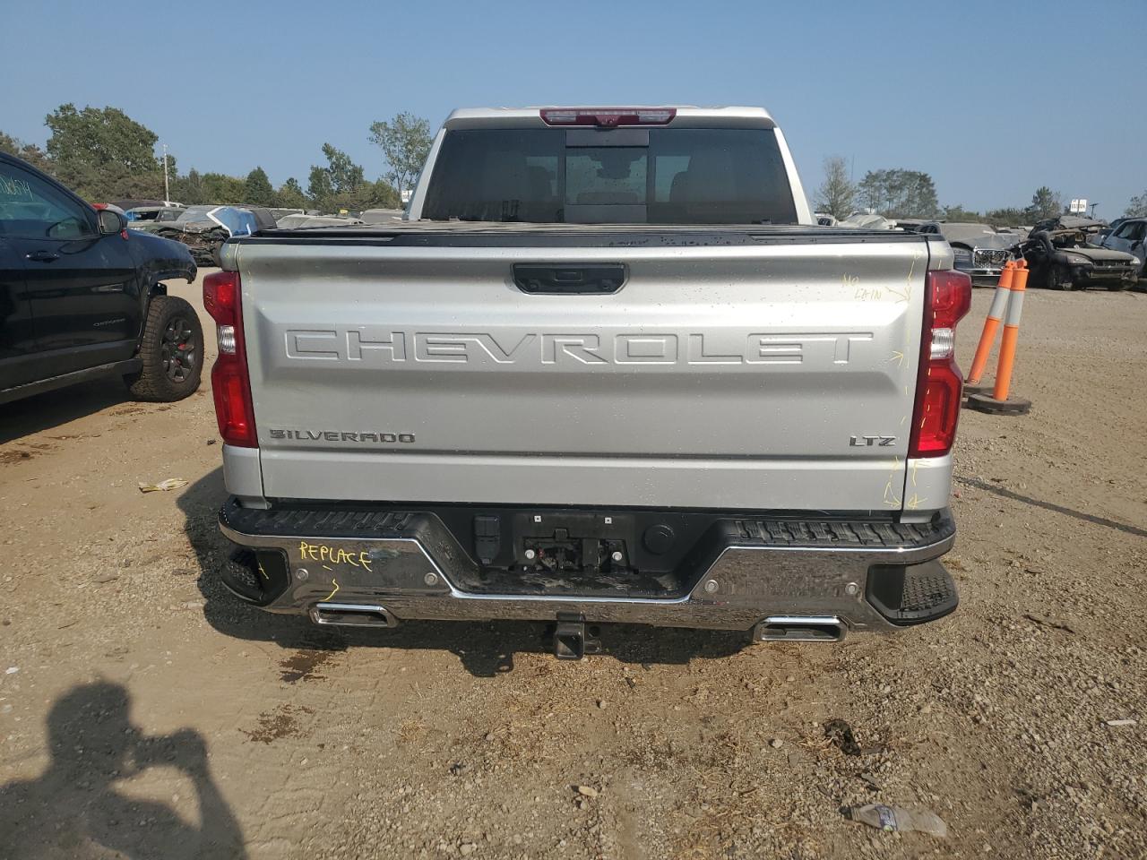 2022 Chevrolet Silverado K1500 Ltz VIN: 1GCUDGET4NZ542092 Lot: 70870174