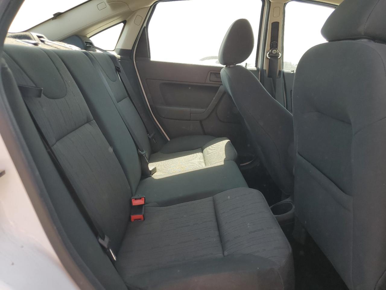 1FAHP35N28W153918 2008 Ford Focus Se