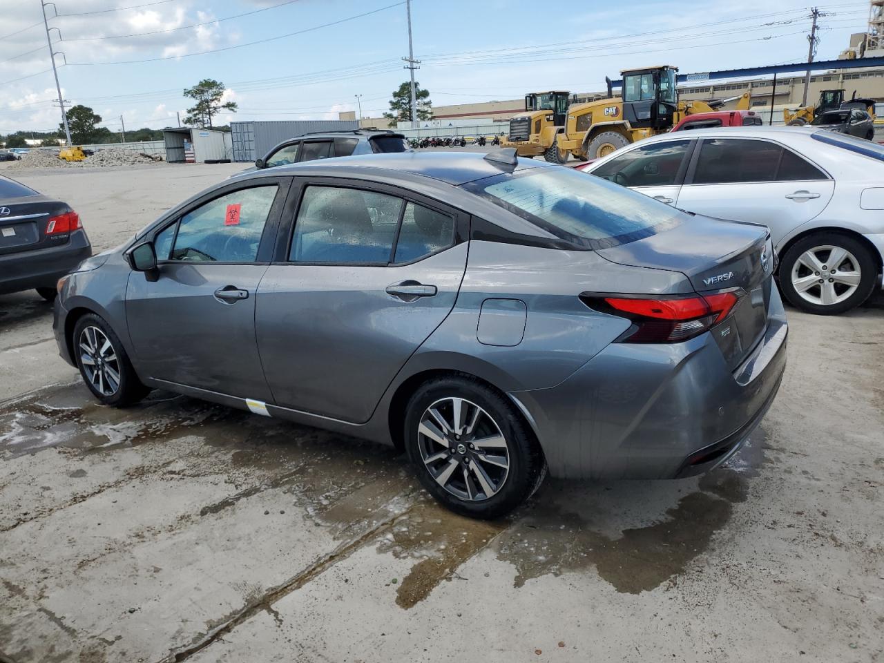 2021 Nissan Versa - Image 2